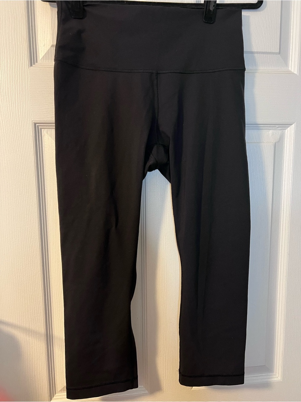 #585 Lululemon Wunder Under Hi-Rise Crop Full-On Luon 21.5” Black 10 - Picture 2 of 5